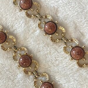Vintage Gold Tone Glitter Stone Floral‎ Link Bracelet and Chocker Necklace Set